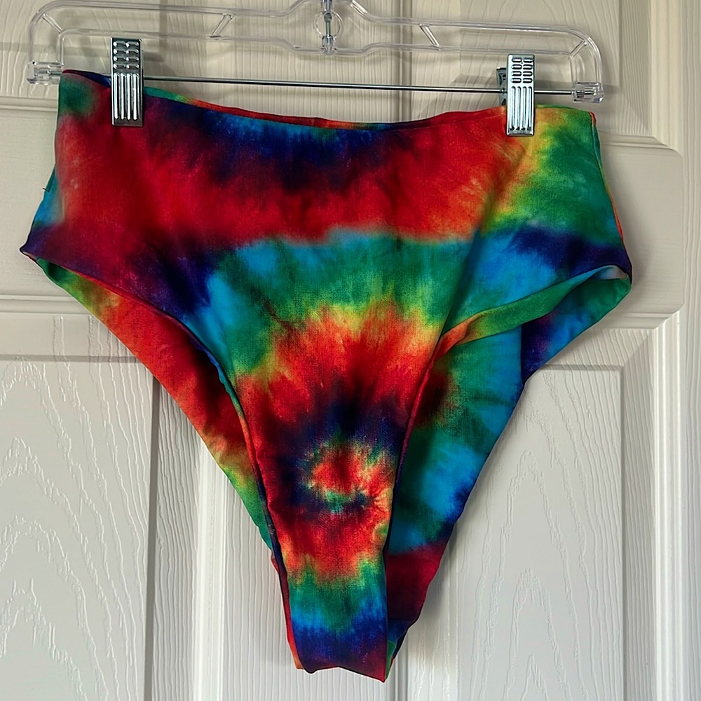 🌈Tie Dye High Waisted Bikini Bottom🌈